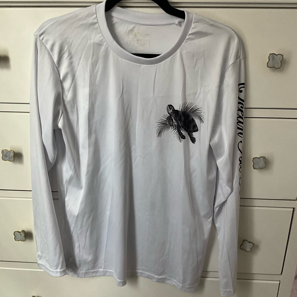 White Long Sleeve Tee Shirt